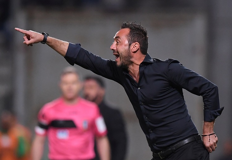 约瑟夫•阿尔弗雷德缺阵的情况下,德泽尔比的球队面对那不勒斯前景堪忧