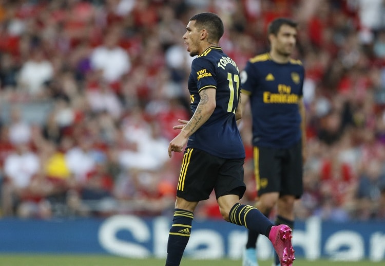 ท็อตแน่ม ฮ็อตสเปอร์ส ทีมในศึกพรีเมียร์ลีก อังกฤษ 2019/20