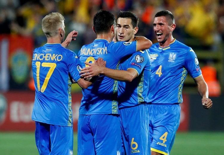 欧锦赛 西班牙 vs 乌克兰的赛场动态