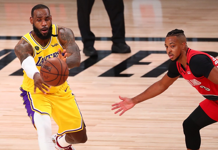 Tỉ số Playoffs NBA ngày 21/8 Los Angeles Lakers 111 – 88 Portland Trail Blazers.