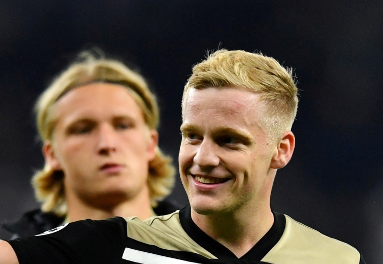 Donny van de Beek akan memberi warna baru di Liga Inggris bersama Manchester United