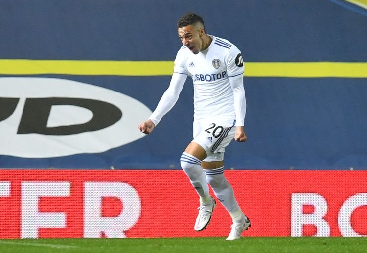 英超利兹联球员罗德里戈的行动瞬间