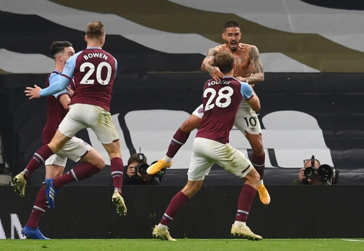 West Ham cầm hòa Tottenham với tỉ số 3-3 ở vòng 5 Premier League.