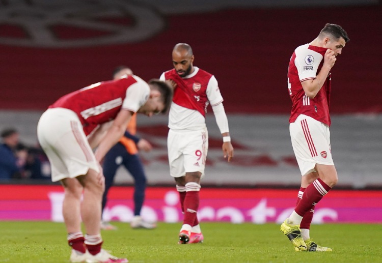 မန်ချက်စတာစီးတီးတို့ အခုပွဲအပြီးမှာ ပရီးမီးယားလိဂ် ထိပ်ဆုံးနေရာမှာ ၁၀ မှတ်ဖြတ် ဆက်လက် ဦးဆောင်နိုင်ခဲ့ပြီး အာဆင်နယ်ကတော့ အမှတ်ပေးဇယား အဆင့် ၁၀ နေရာကို ပြန်လည် ရောက်ရှိသွားခဲ့ပါတယ်။