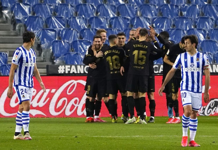 ဘာစီလိုနာ တို့ရဲ့ ကစားပုံက ချန်ပီယံလိဂ်မှာသာ ဖျင်းလွန်းပေမယ့် လာလီဂါနဲ့ ကိုပါဒယ်ရေးလို ပြည်တွင်းပြိုင်ပွဲတွေမှာတော့ တဖြည်းဖြည်း ကစားပုံ ပြန်ကောင်းလာတာ တွေ့ရတယ်။