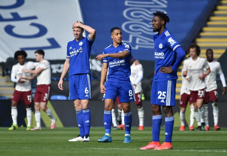 Premier League: Nhận ba bàn thua chóng vánh, Leicester City không thể vực dậy.