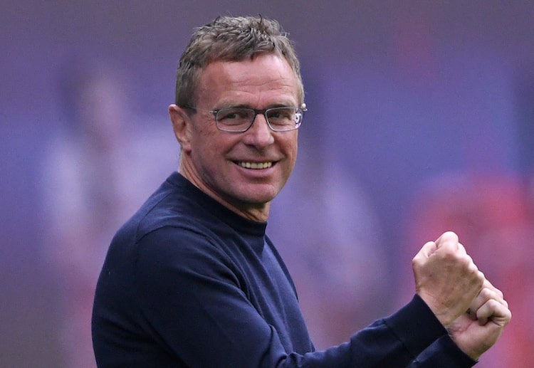 Ralf Rangnick tạo nên trào lưu Gegenpressing tại Ngoại Hạng Anh.