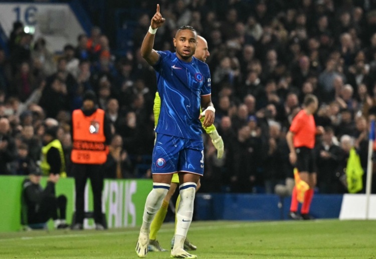 英超联赛 恩昆库、帕尔默合力攻入28球,两人是蓝军进攻核心。