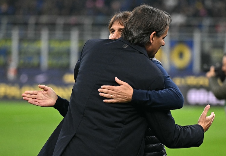 意甲联赛 “金板凳奖”花落西蒙尼·因扎吉，国际米兰主帅的执教才能获得权威肯定。