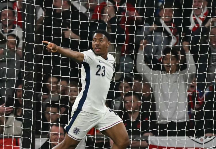 世界杯预选赛 阿森纳小将斯凯利迎英格兰首秀破门,改写队史纪录。