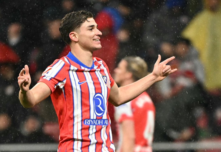 အာဂျင်တီးနားသားဟာ ဒီရာသီ လာလီဂါ ကလပ် အတွက် ပြိုင်ပွဲစုံ ၄၉ ပွဲ ကစားပြီး ၂၆ ဂိုး သွင်းကာ ၅ ဂိုး ဖန်တီးထားပါတယ်။