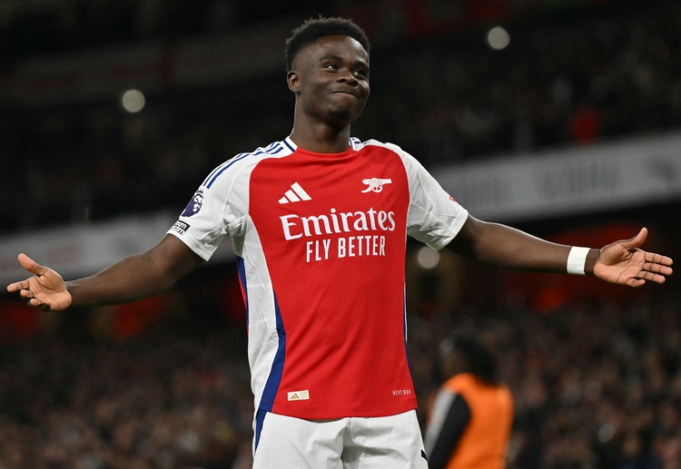 欧冠联赛 本赛季，萨卡无疑是阿森纳前场最重要的球员，他已经贡献了10个进球和13次助攻，是球队进攻的关键所在。