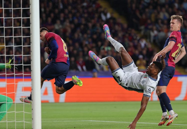 Champions League: Denzel Dumfries scored twice in the first leg of Inter Milan's semi-finals tie against Barcelona