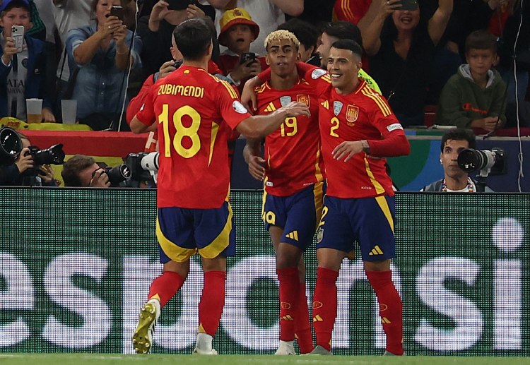 စပိန်ဟာ နေးရှင်းလိဂ် ဗိုလ်လုပွဲ အဖြစ် ဇွန်လ ၈ ရက်နေ့ အလိုင်းယန့်ဇ် အရီနာမှာ ပေါ်တူဂီနဲ့ ကစားရမှာ ဖြစ်ပါတယ်။