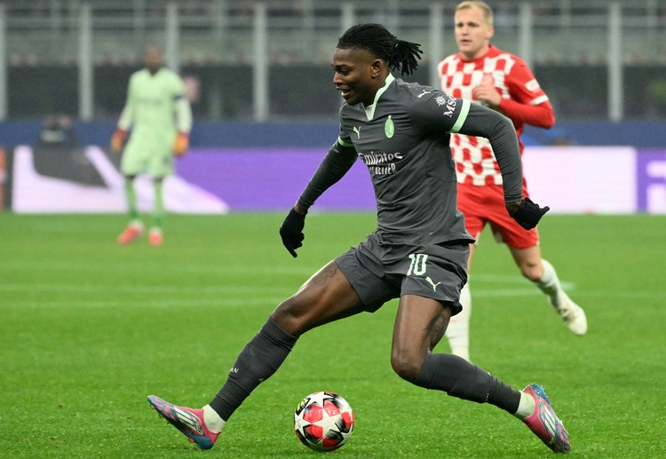 Rafael Leao pimpin lini depan timnya di pertandingan Club Friendly