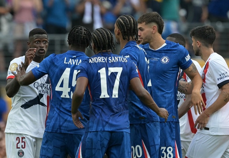 ညက ယှဉ်ပြိုင်ကစားခဲ့တဲ့ ဖီဖာ ကလပ် ကမ္ဘာ့ဖလား ဗိုလ်လုပွဲမှာ ချဲလ်ဆီးက ပီအက်စ်ဂျီကို ၃-၀ ရလဒ်နဲ့ ပြတ်ပြတ်သားသား အနိုင်ရရှိခဲ့တာ ဖြစ်ပါတယ်။