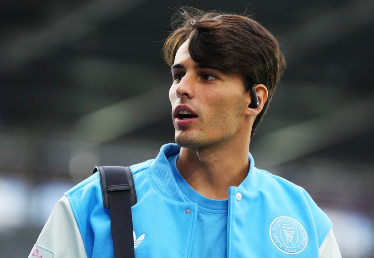 西甲联赛 埃尔切通过引入费德里科·雷东多等球员,进一步加强了球队的阵容。