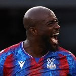 ခရစ္စတယ်ပဲလေ့စ်က ဒီရာသီ ပရီးမီးယားလိဂ် မှာ ရှုံးပွဲ လုံးဝ မရှိသေးပဲ နိုင်ပွဲ ၂ ပွဲ၊ သရေ ၃ ပွဲနဲ့ ပုံစံကောင်း တစ်ခုကို ထိန်းထားနိုင်ဆဲ ဖြစ်ပါတယ်။