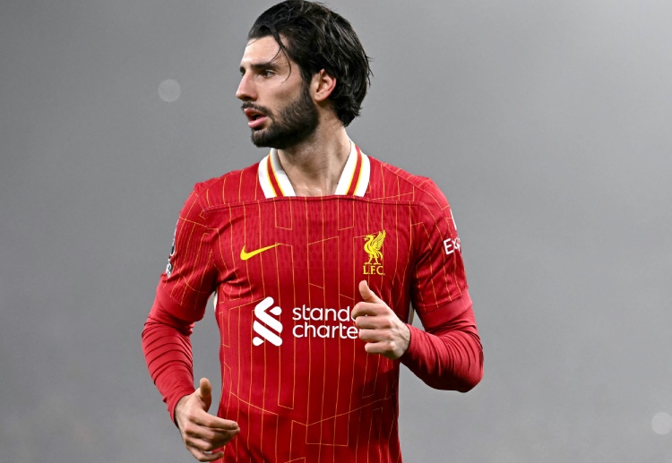 이날 리버풀은 소보슬러이의 골을 앞세워 아스널을 1점 차로 제압하고 개막 3연승을 달렸다.