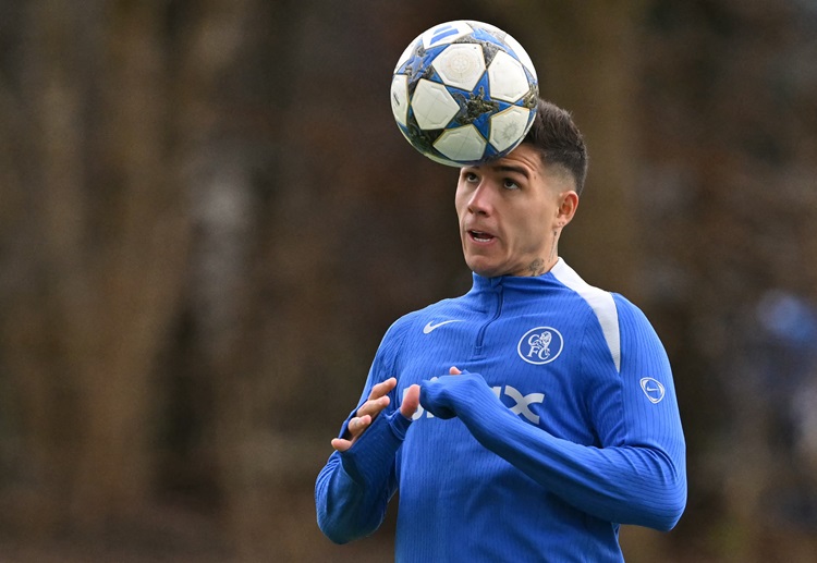 ဘေယန်မြူးနစ် ကတော့ ပရီးမီးယားလိဂ် ကလပ် ချဲလ်ဆီး ကွင်းလယ်လူ အန်ဇို ဖာနန်ဒက်ဇ်ကို ခေါ်ယူဖို့ စိတ်ဝင်စားနေကြောင်း သိရပါတယ်။