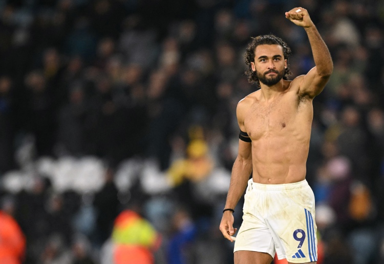 英超联赛 勒温在第72分钟补射破门，帮助利兹联将比分扩大至3比1并锁定胜局。